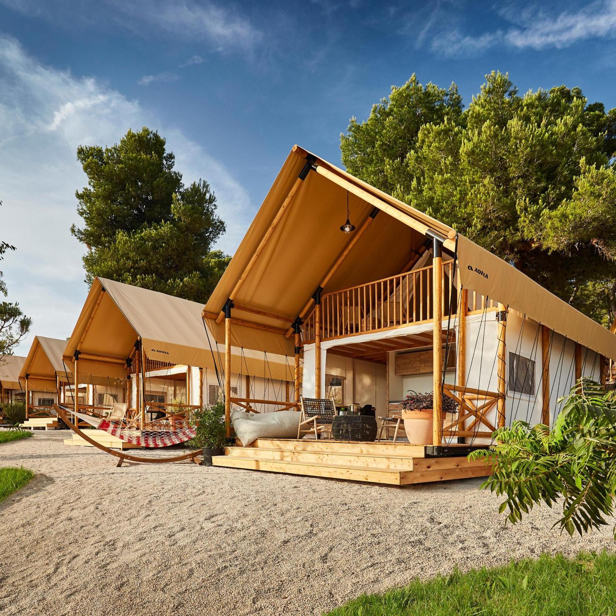 מלון פומר Arena One 99 Glamping מראה חיצוני תמונה