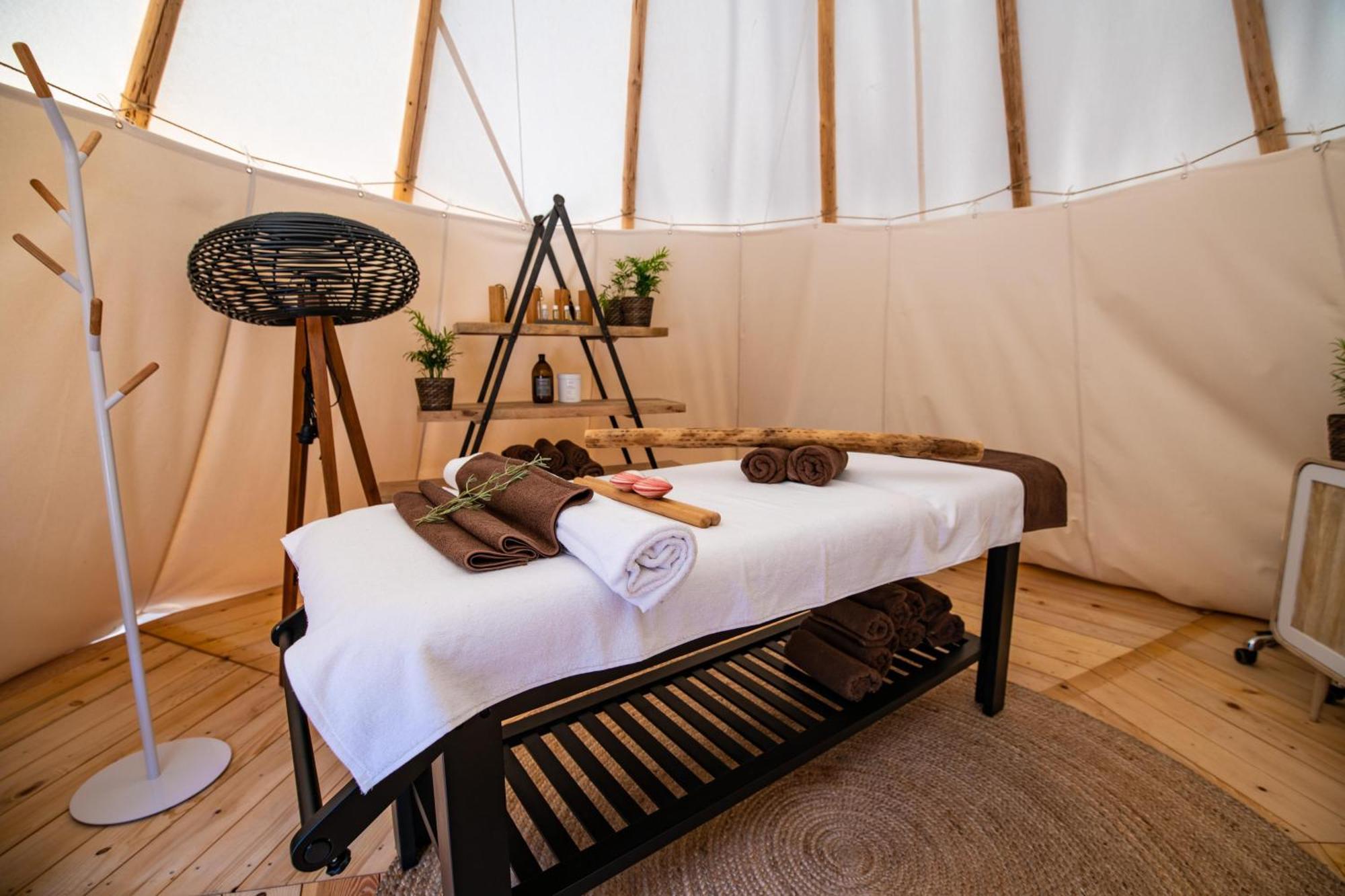 מלון פומר Arena One 99 Glamping מראה חיצוני תמונה